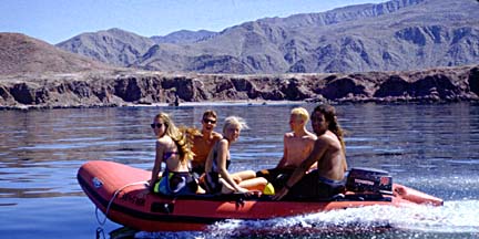 Inflatable boat at Bahia de los Animas, south of Bahia de los Angeles, Baja California, Mexico.