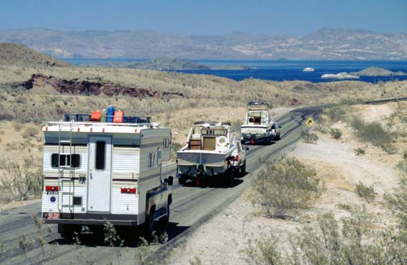 Photo of approach to Bahia de los Angeles, Baja California, Mexico.