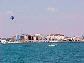 Parsailing at Puerto Pe&ntilde;asco, Sonora, Mexico.